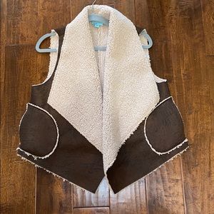 C&C California Brown Vest Size Medium